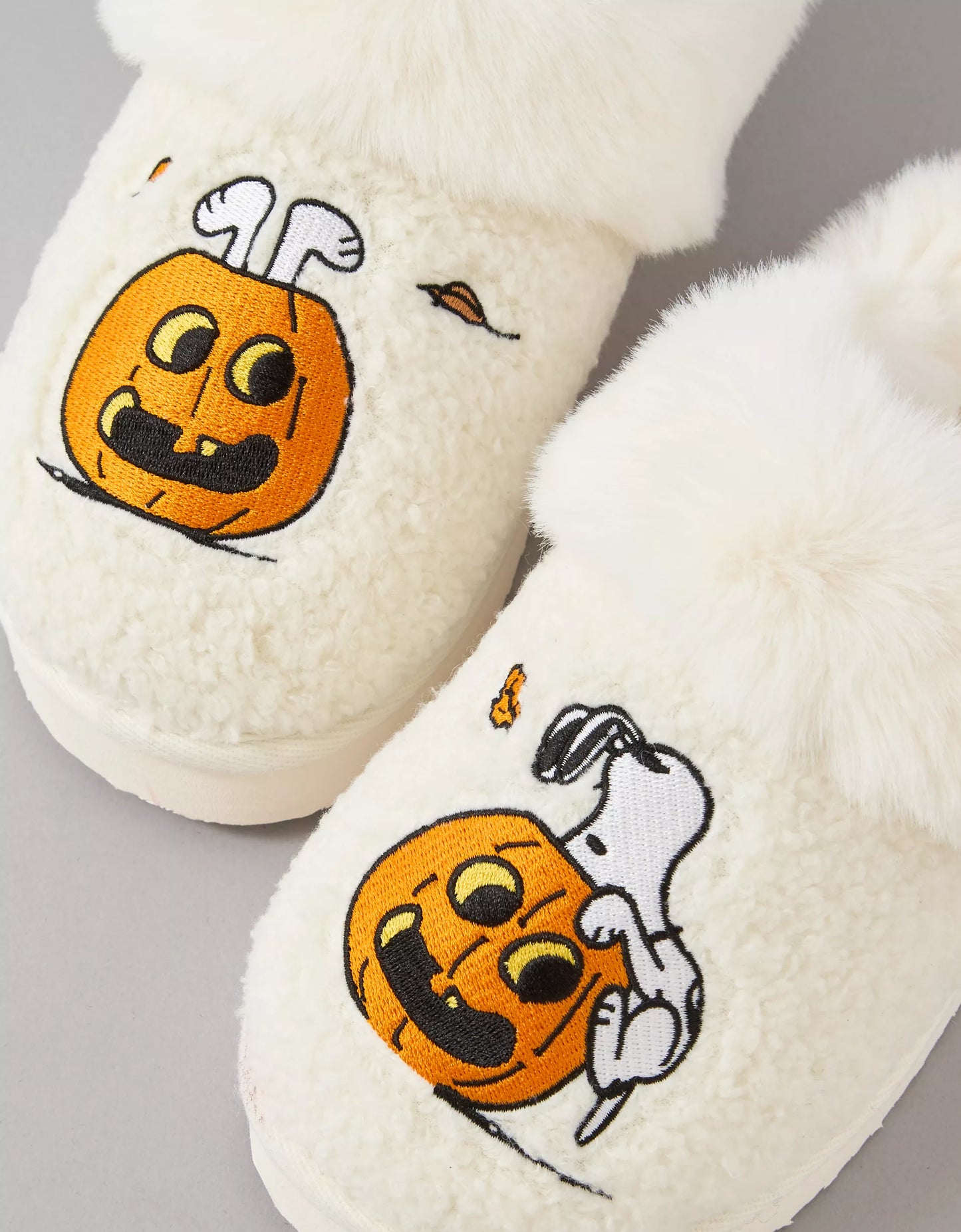 PRE ORDER- AE Snoopy Pumpkin Scuff Slipper