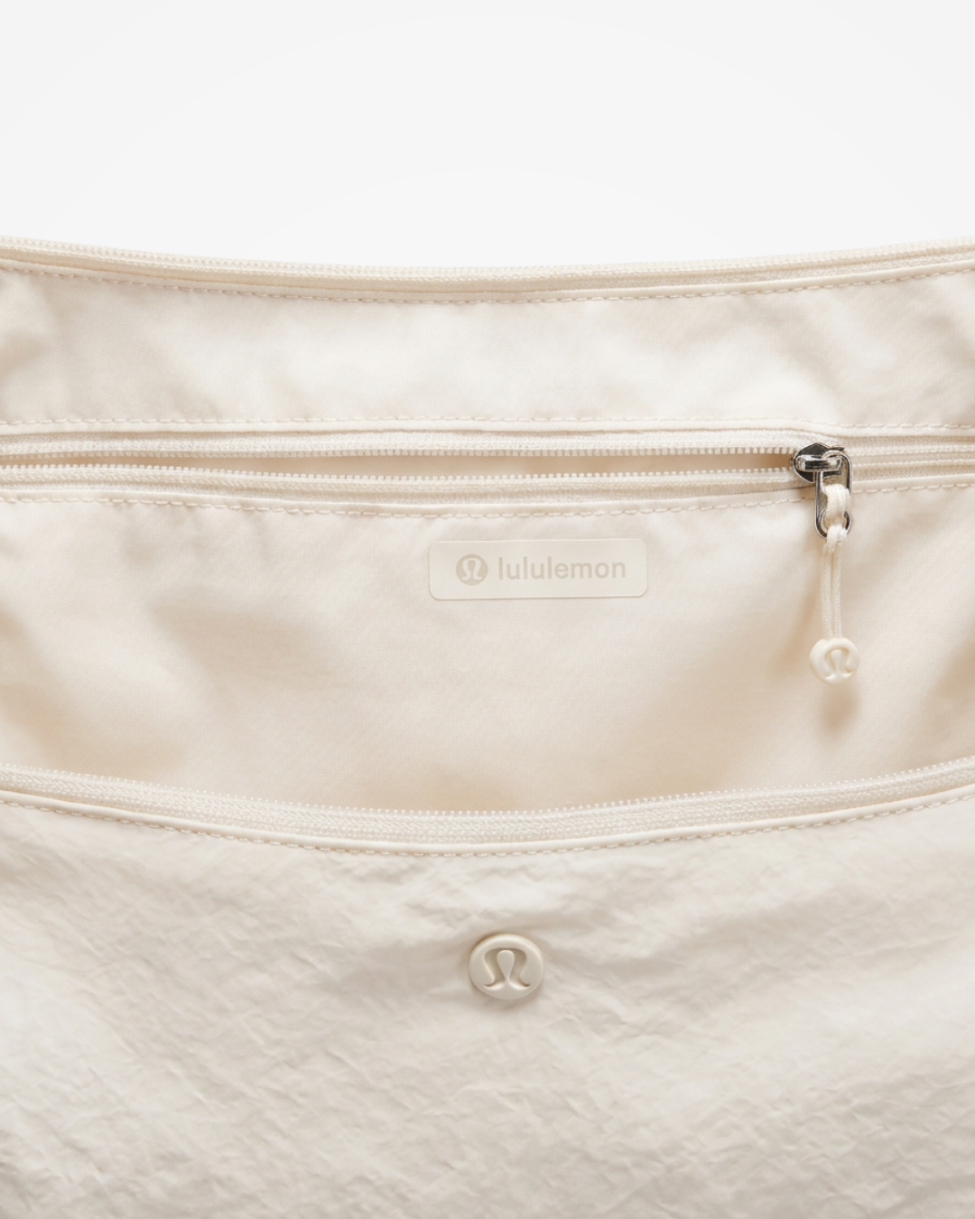 Lululemon Large Slouchy Sling Bag 13L (bolsa tipo sling grande)