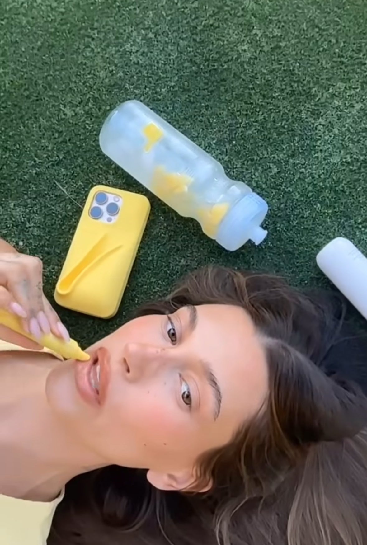 Funda para Labios 15 Pro Max