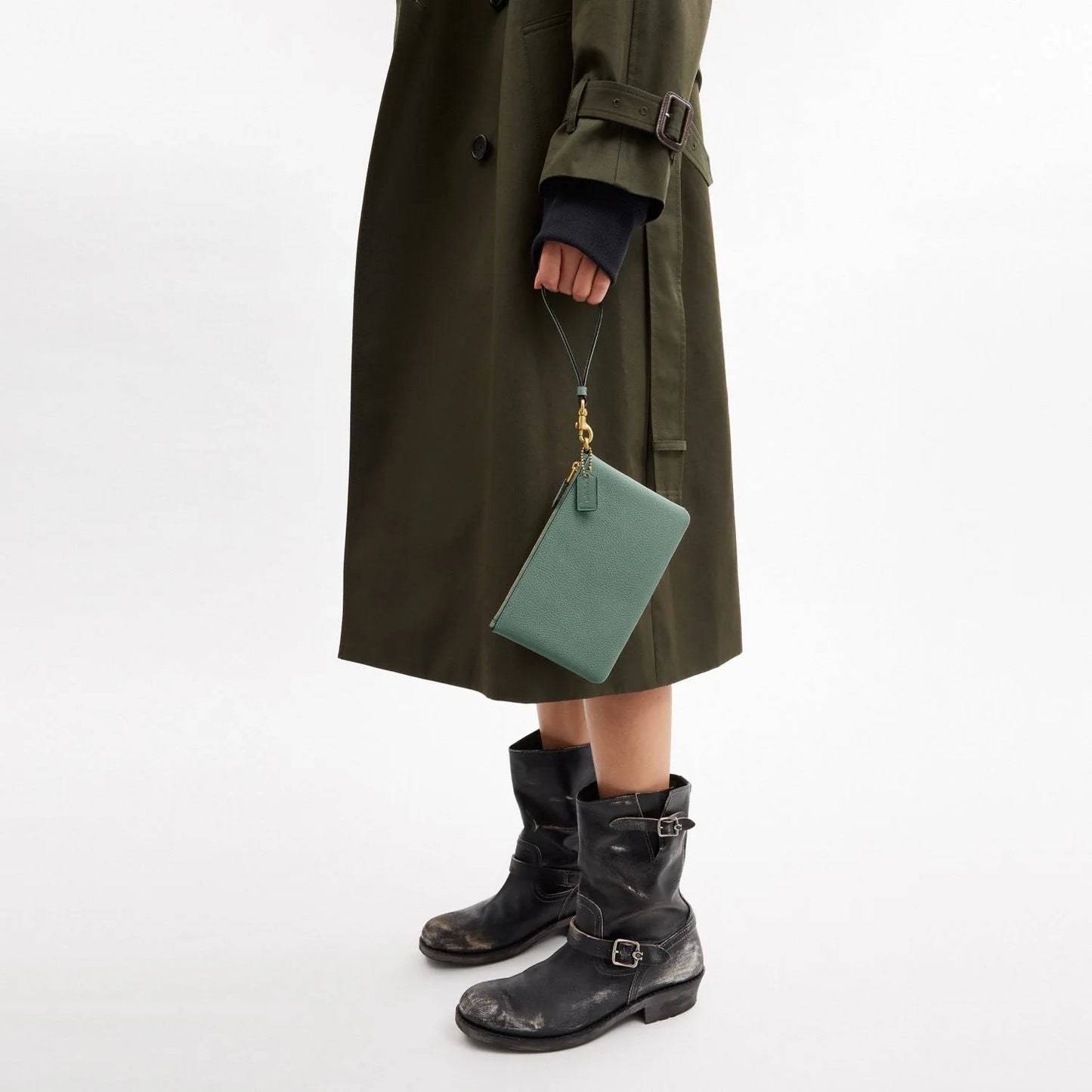 Essential Small Wristlet
