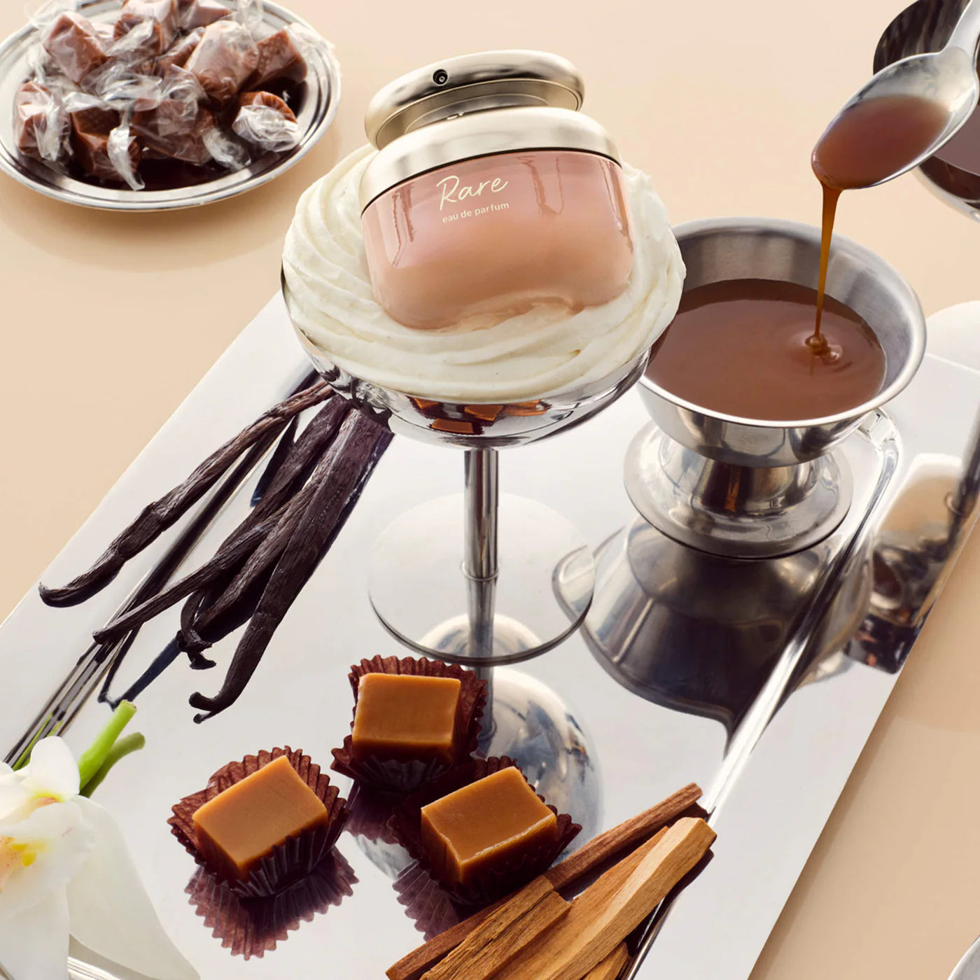 PRE ORDER-Rare Eau de Parfum con vainilla y caramelo