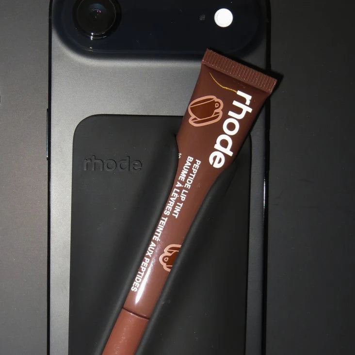 PRE ORDER-Snap-on lip case