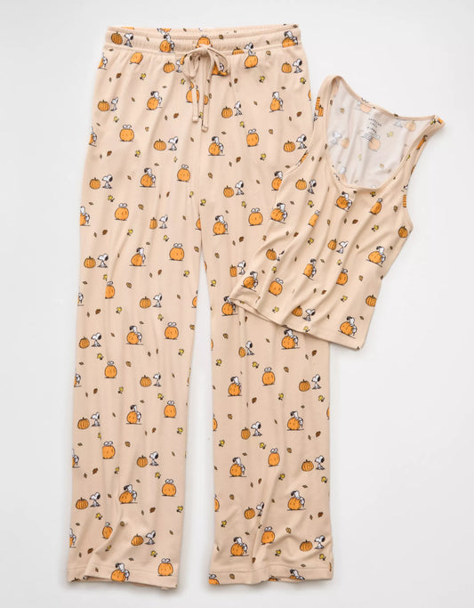 PRE ORDER-AE Luxe Plush Snoopy Halloween PJ Set