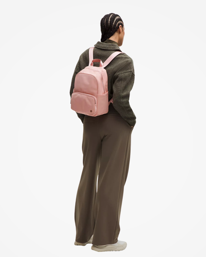 Lululemon Everywhere Backpack Small 11.5L Metal Hardware (mochila pequeña)