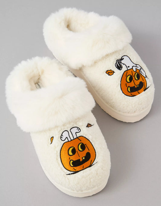 PRE ORDER- AE Snoopy Pumpkin Scuff Slipper