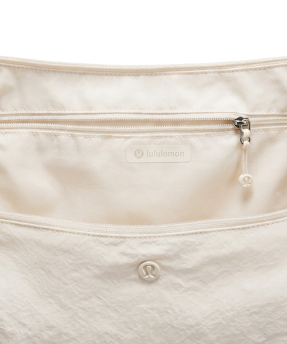 Lululemon Large Slouchy Sling Bag 13L (bolsa tipo sling grande)