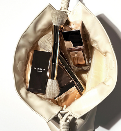 THE ELEVATED BEAUTY BAG IN CREAM