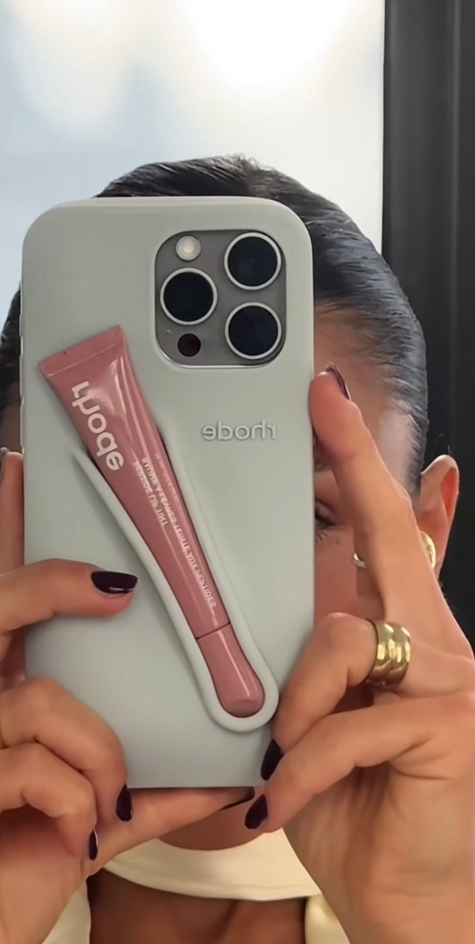 Funda para Labios 15 Pro