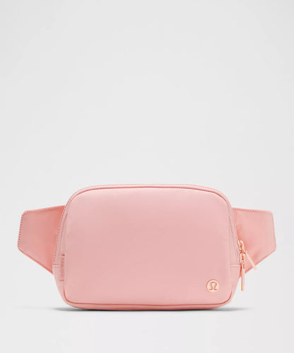 Everywhere Belt Bag Large 2L