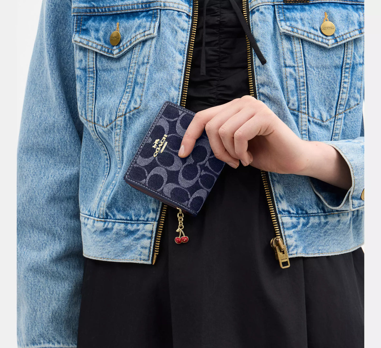 PRE ORDER-Snap Wallet