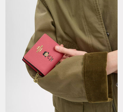 PRE ORDER-Snap Wallet