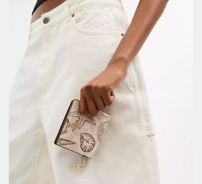 PRE ORDER-Snap Wallet