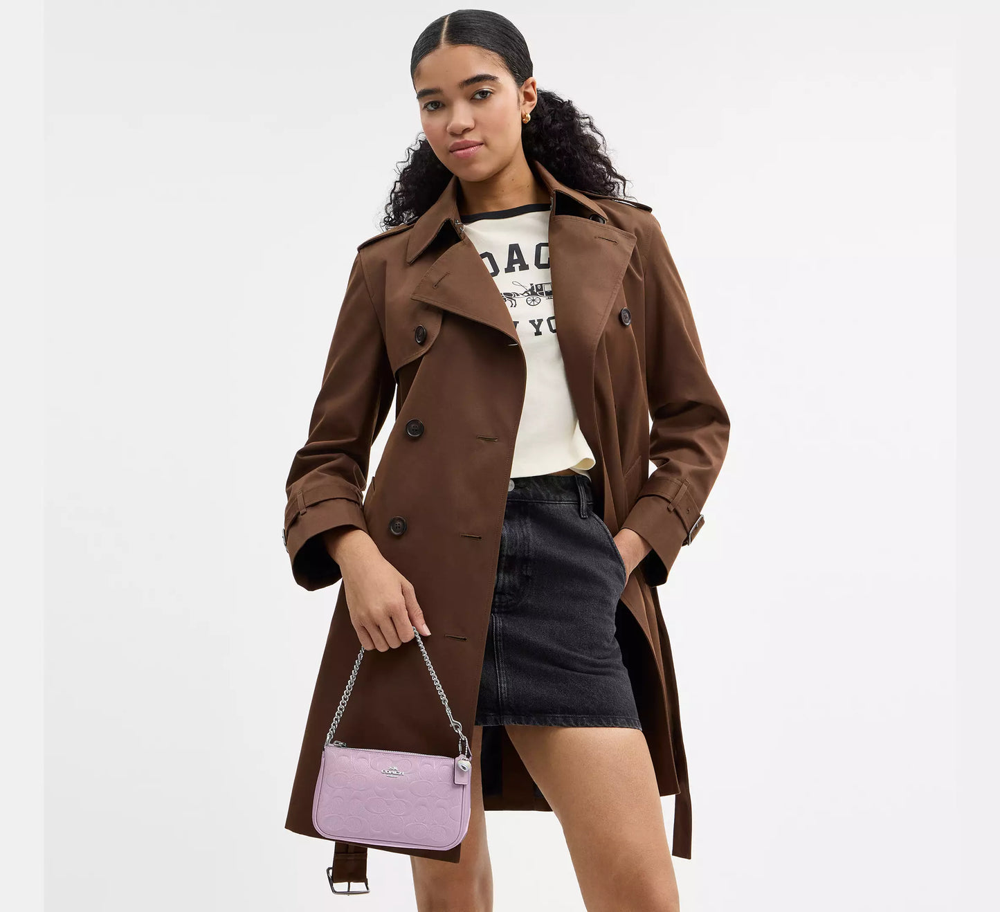 Teri Shoulder Bag In Signature Leather With Heart Charm