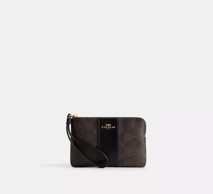 PRE ORDER-Corner Zip Wristlet