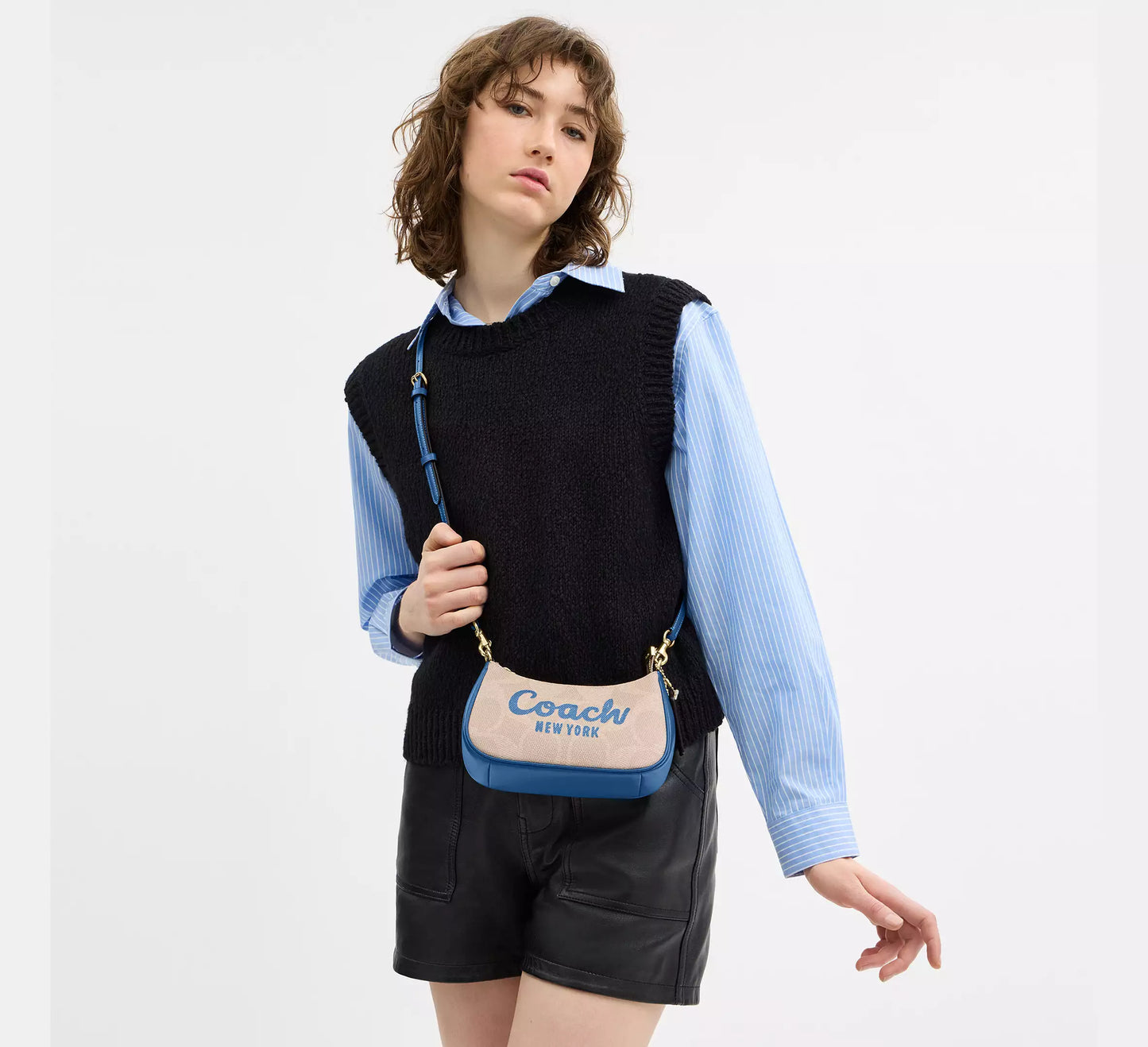 PRE ORDER-Teri Mini Crossbody Bag In Signature Canvas With Lips Print