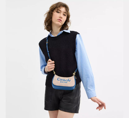 PRE ORDER-Teri Mini Crossbody Bag In Signature Canvas With Lips Print