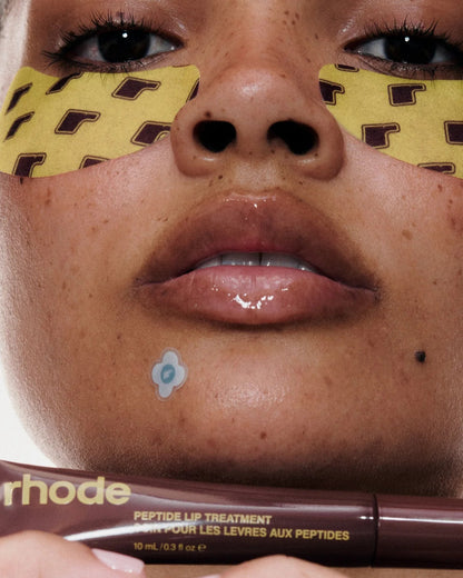 rhode Peptide Lip Treatment in Caramelized Banana (tratamiento labial edición limitada)