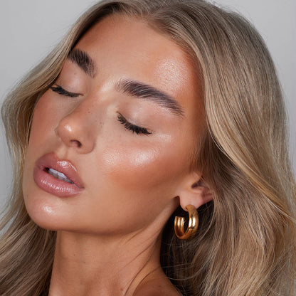 PRE ORDER-Gloss Highlighter