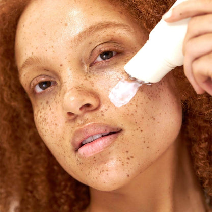 PRE ORDER-Face Sculpt Lifting and Hydrating Moisturizer